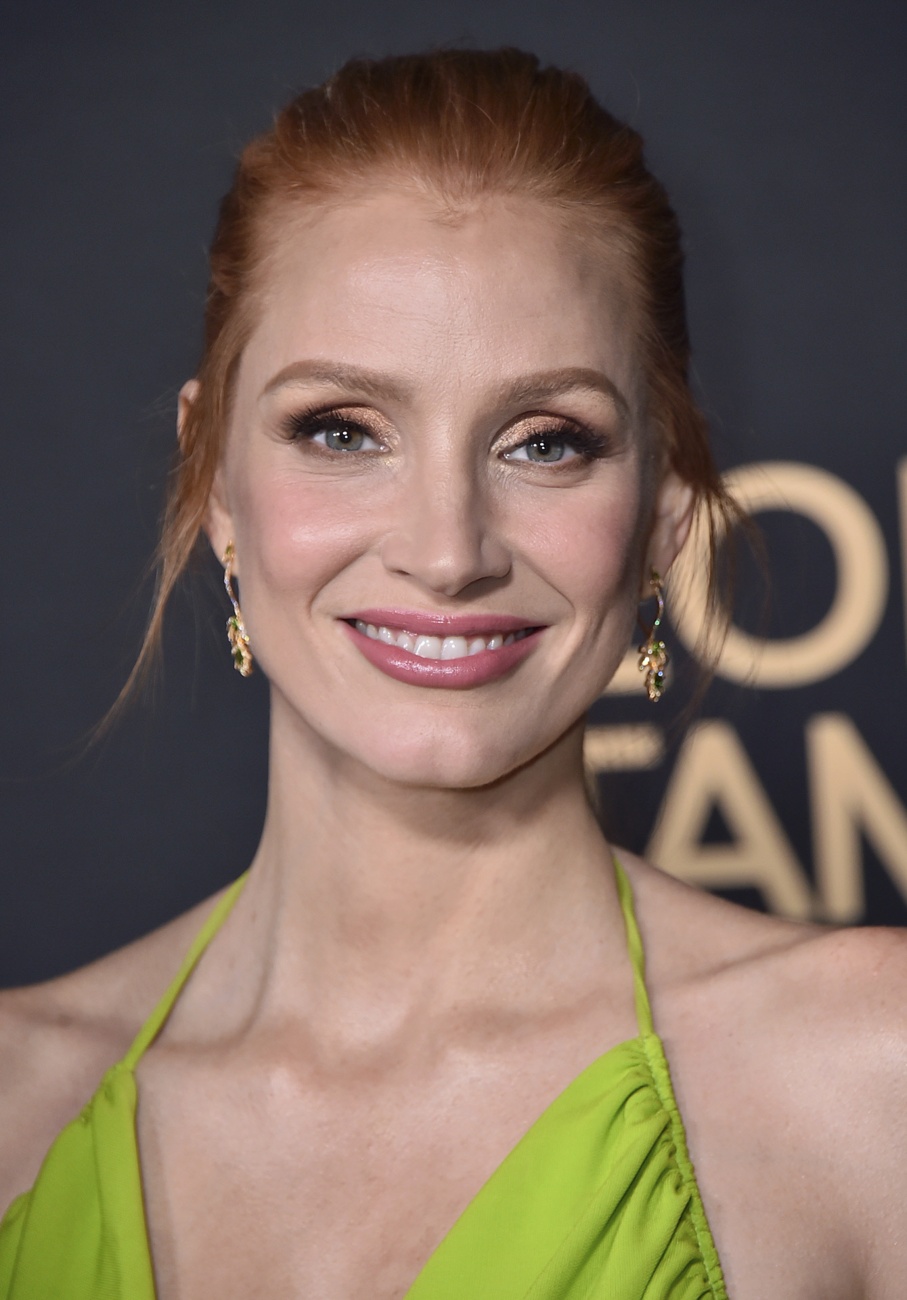 Jessica Chastain at the premiere of ''George and Tammy''. Jessica Chastain at the premiere of ''George and Tammy''.