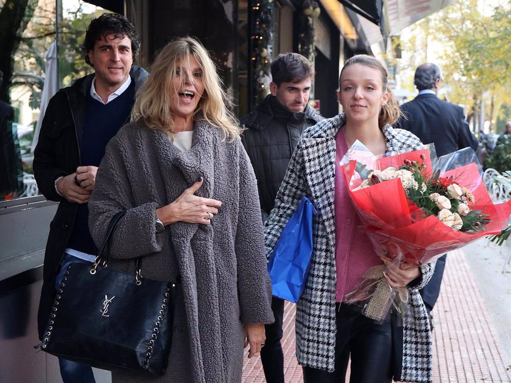 Zayra Gutiérrez ha celebrado su 22 cumpleaños con su novio, Miki Mejías, y su madre, Arantxa de Benito Zayra