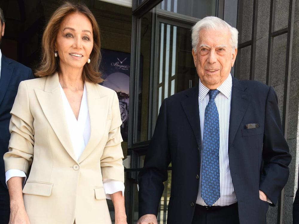 Archivo - Isabel Preysler y Mario Vargas Llosa Archivo