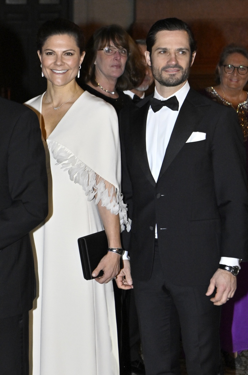 The King and Queen of Sweden and their children, Princess Victoria and Prince Carl Philip, attend a gala at the opera house The King and Queen of Sweden and their children, Princess Victoria and Prince Carl Philip, attend a gala at the opera house