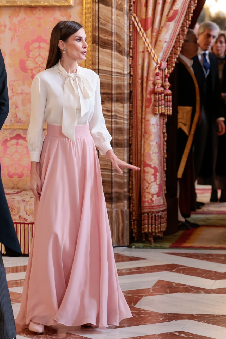 The skirt is spectacular The skirt is spectacular
