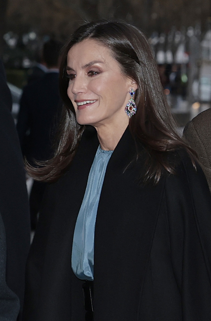 Queen Letizia shines with su look Queen Letizia shines with su look