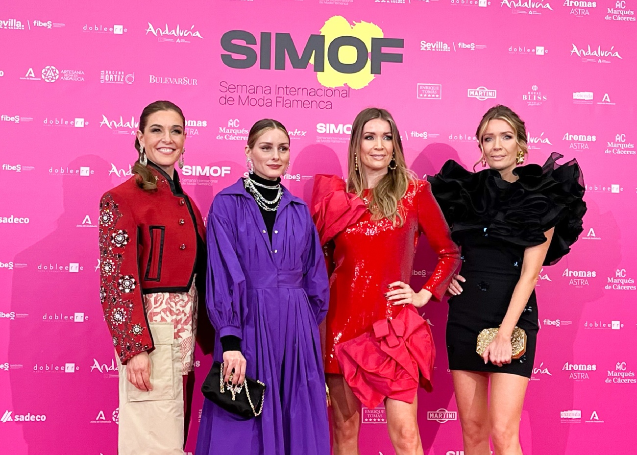 Olivia Palermo est éblouissante à Séville dans une robe violette ‘made in Spain’
