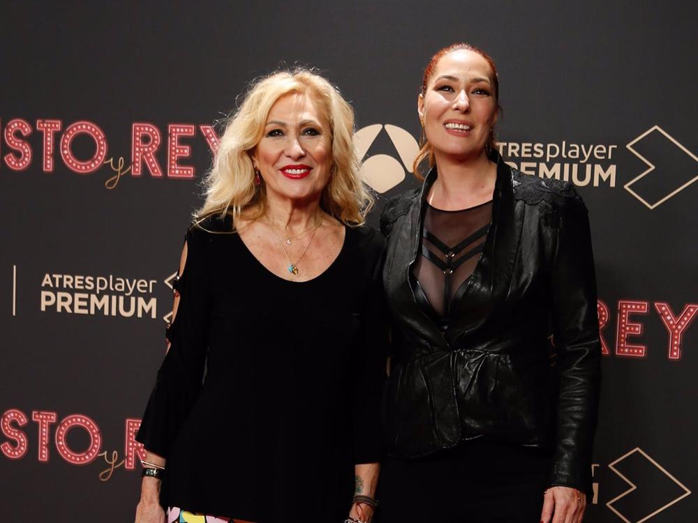 ROSA BENITO Y ROSARIO MOHEDANO EN EL ESTRENO DE 'CRISTO Y REY' ROSA