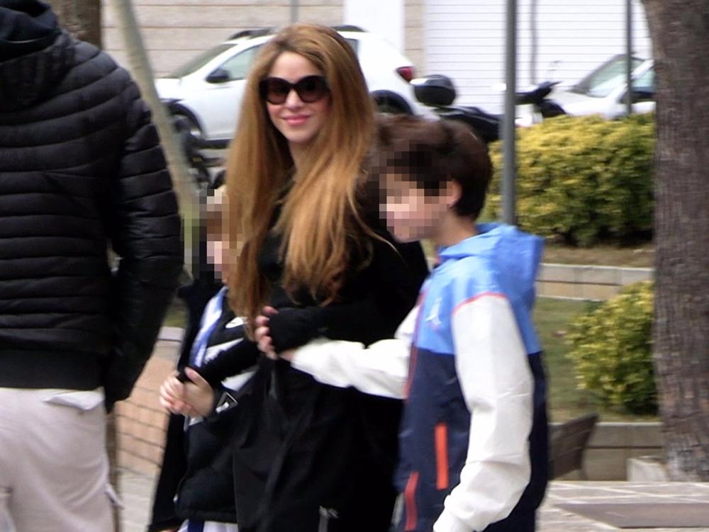 Shakira, recogiendo a sus hijos de una de sus actividades extraescolares Shakira,