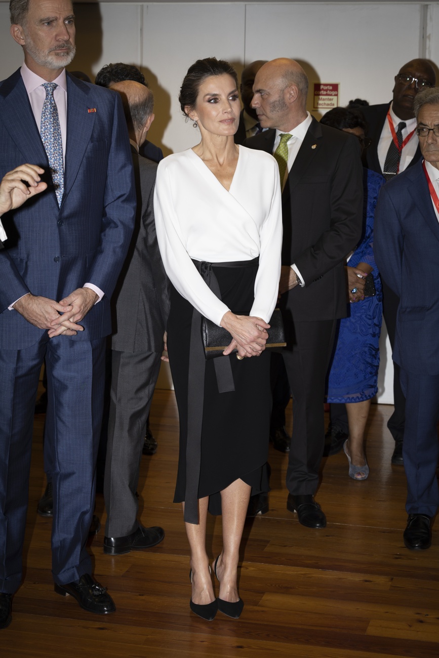 Queen Letizia at the opening of the Joan Miró exhibition Queen Letizia at the opening of the Joan Miró exhibition