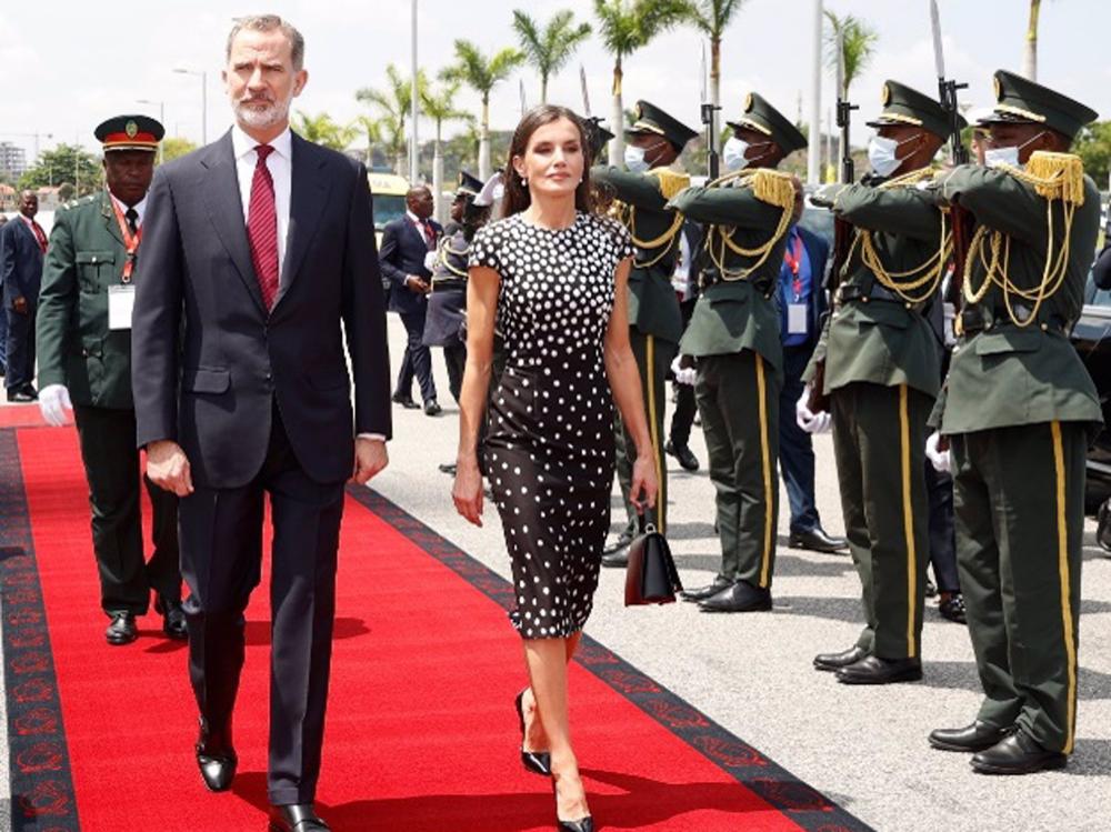 Los Reyes arrancan su visita de Estado a Angola Los