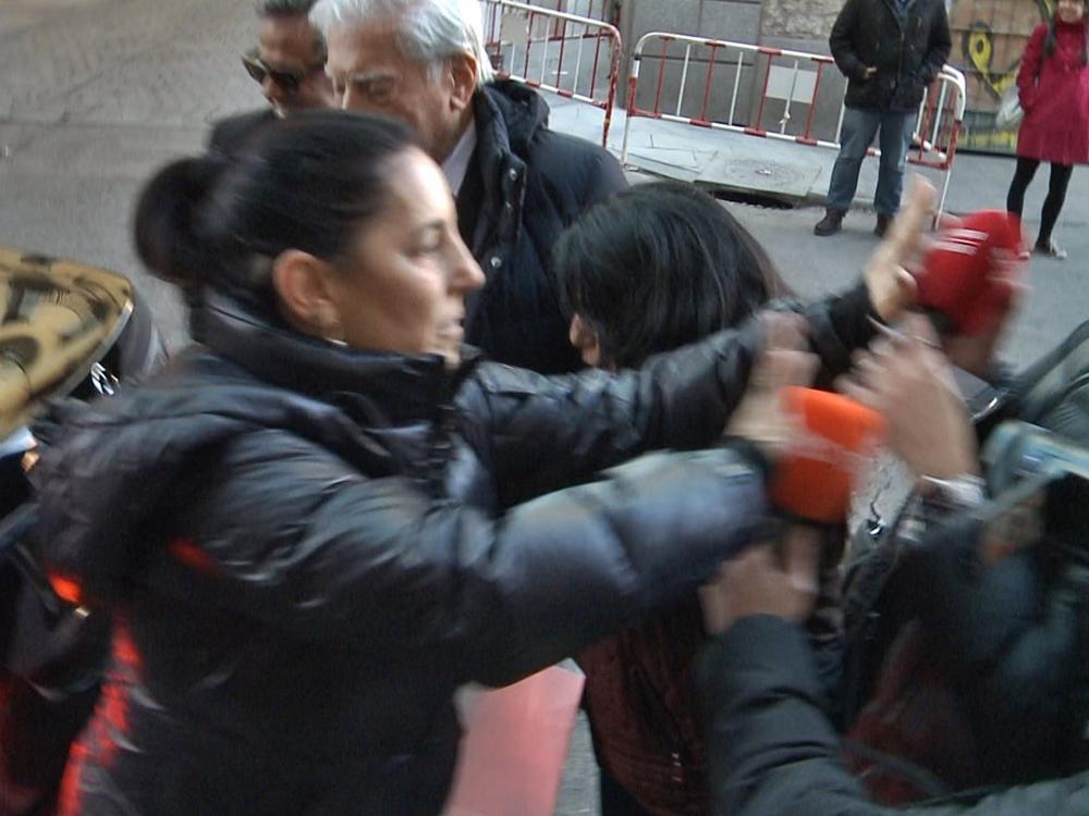 MORGANA VARGAS LLOSA, DESATADA CONTRA LA PRENSA MORGANA