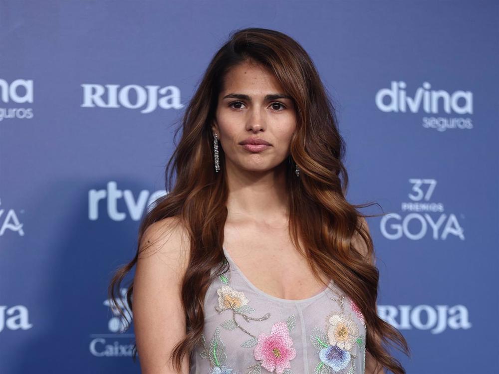 Sara Sálamo en la alfombra roja de los Premios Goya 2023 Sara