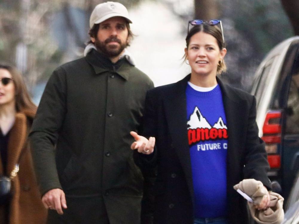 Isabelle Junot y Álvaro Falcó, de paseo por el centro de la capital Isabelle