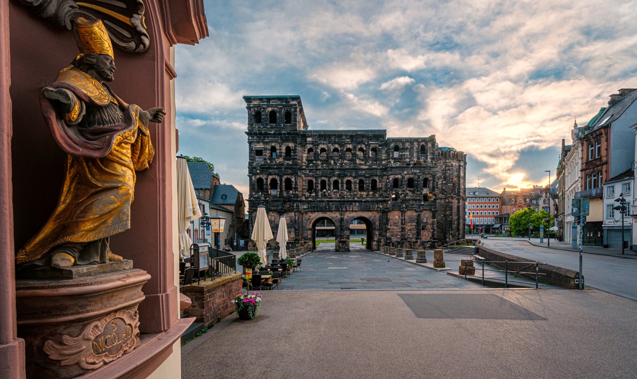 Roman monuments, St. Peter's Cathedral and the Church of Our Lady in Trier (Germany)