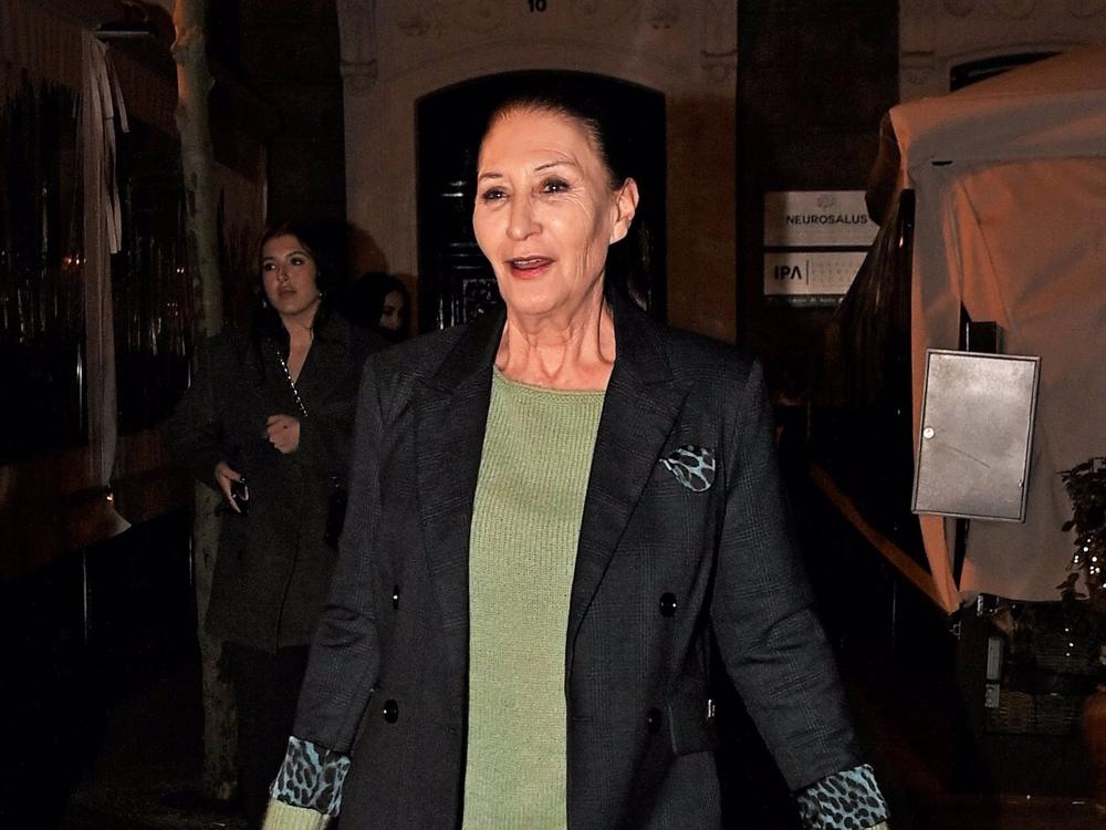 VICTORIA MARTÍN SERRANO CELEBRA SU 76 CUMPLEAÑOS EN MADRID VICTORIA