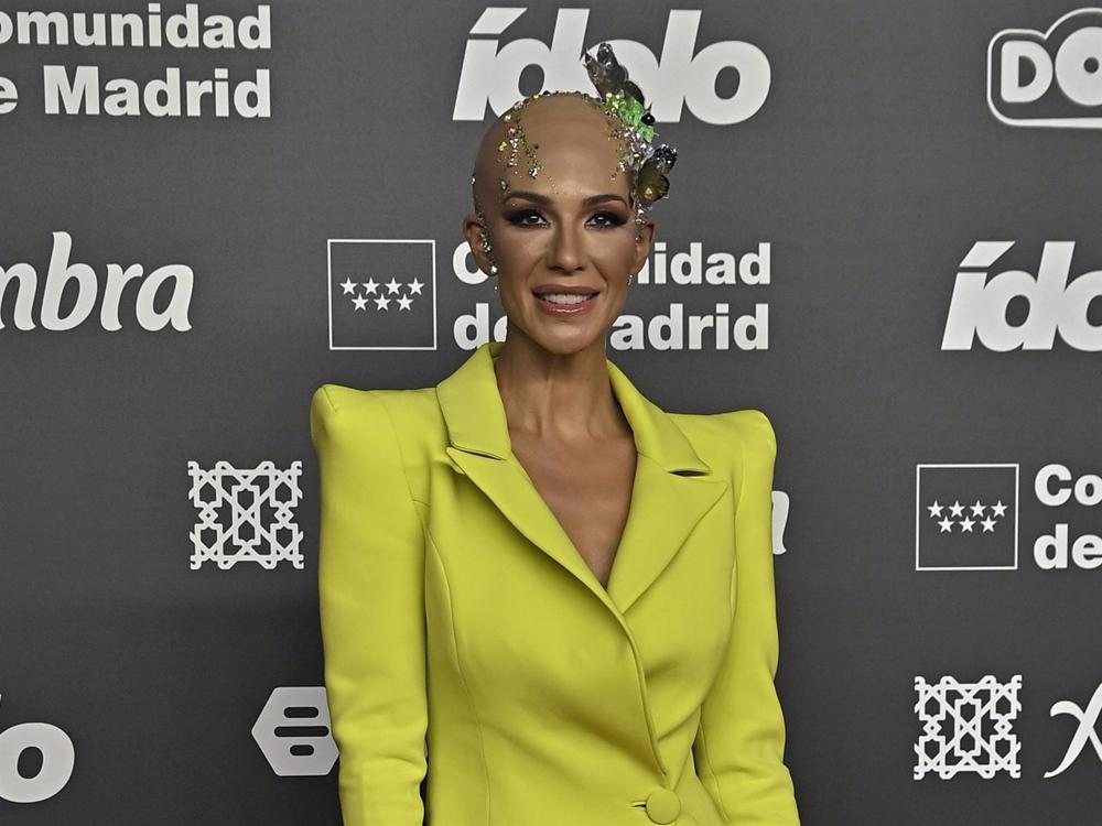 TAMARA GORRO EN LOS 'PREMIOS ÍDOLO' TAMARA