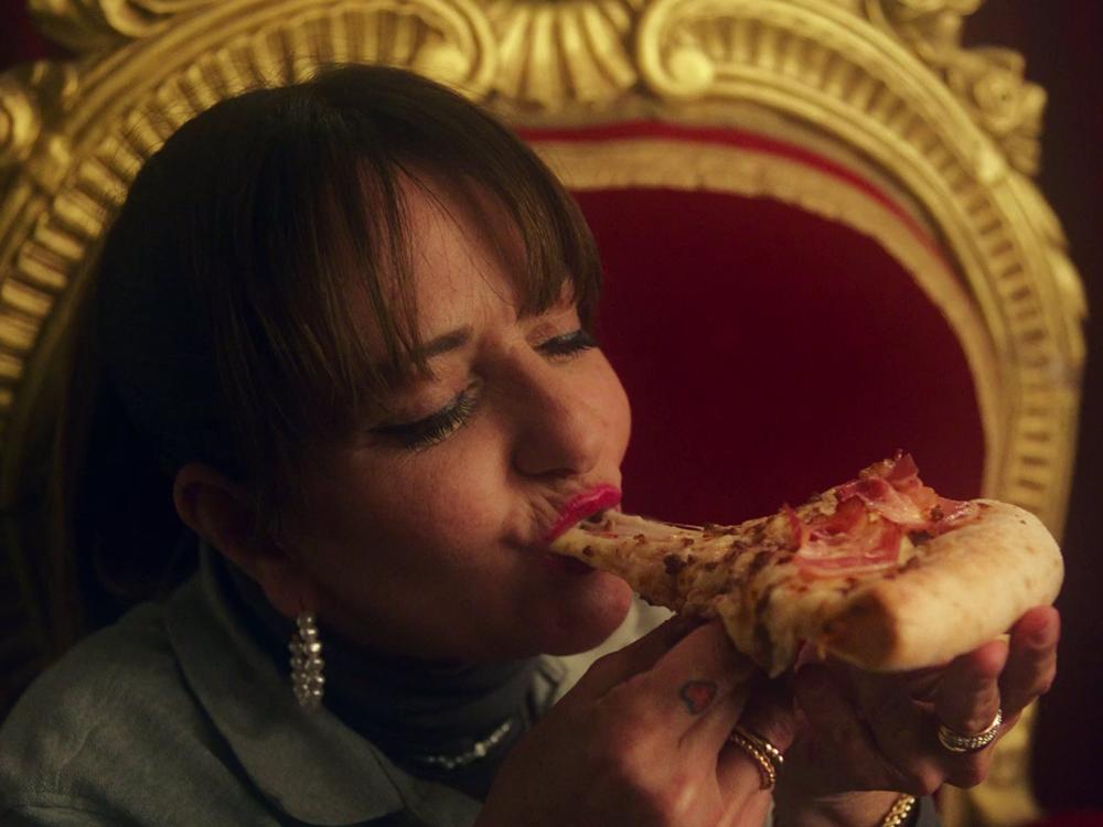 Yolanda Ramos protagoniza el nuevo spot de Telepizza Yolanda