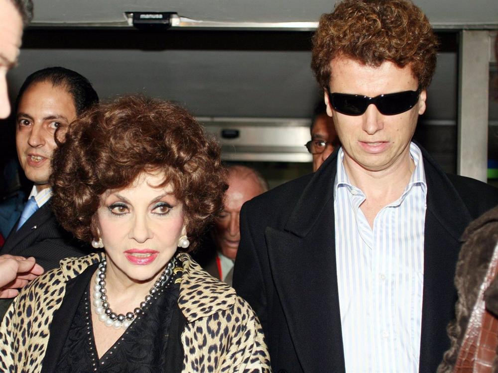 Archivo - GINA LOLLOBRIGIDA Y JAVIER RIGAU EN IMAGEN DE ARCHIVO Archivo