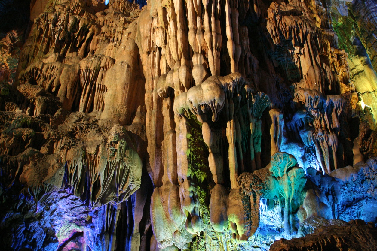 Rohrflötenhöhlen (China)
