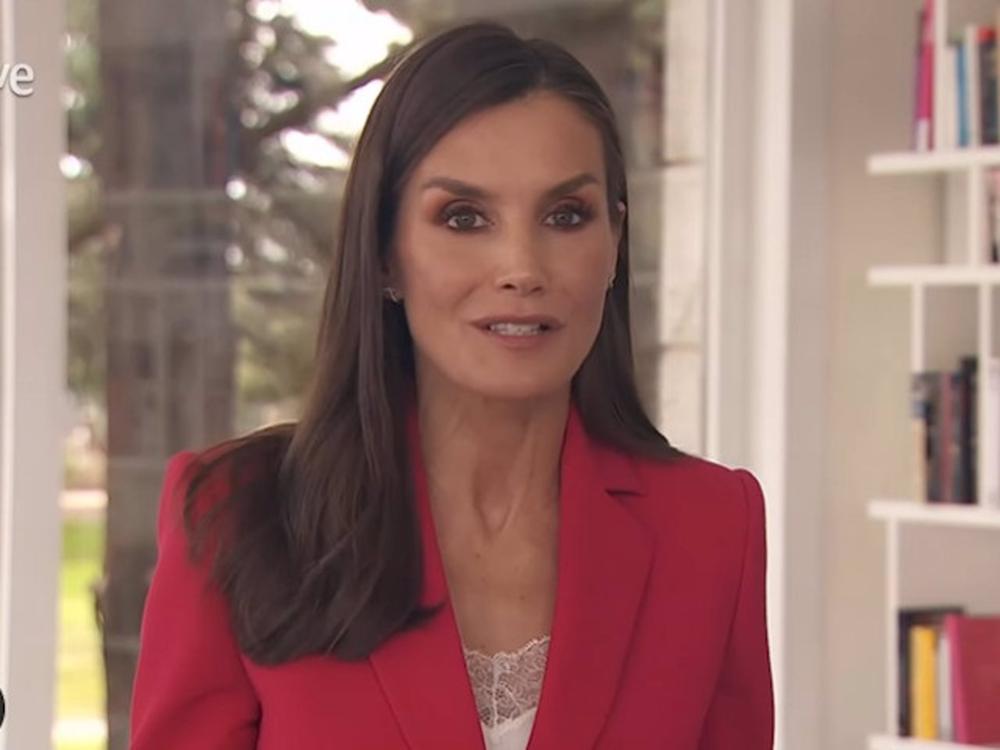 La Reina Letizia durante el programa de Informe Semanal La