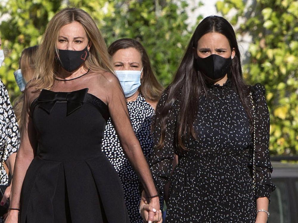Archivo - Ana Obregón y Carolina Monje, unidas en el último adiós a Aless Lequio Archivo