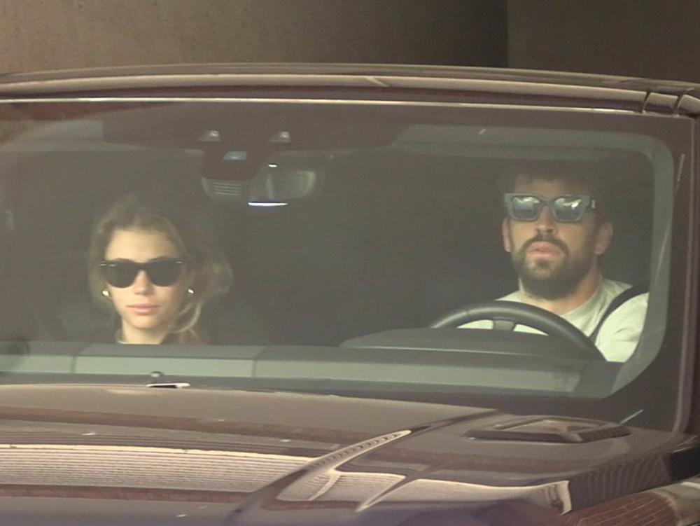 Gerard Piqué, abandonando su casa con Clara Chía este miércoles Gerard