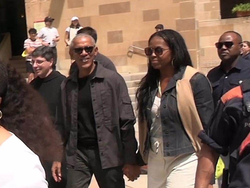 Los Obama, Steven Spielberg y su mujer, Kate Capshaw visitan el Monasterio de Montserrat, en Monistrol Los