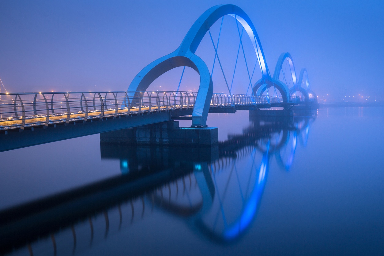 Spectacular bridges: 10 unique examples in the world