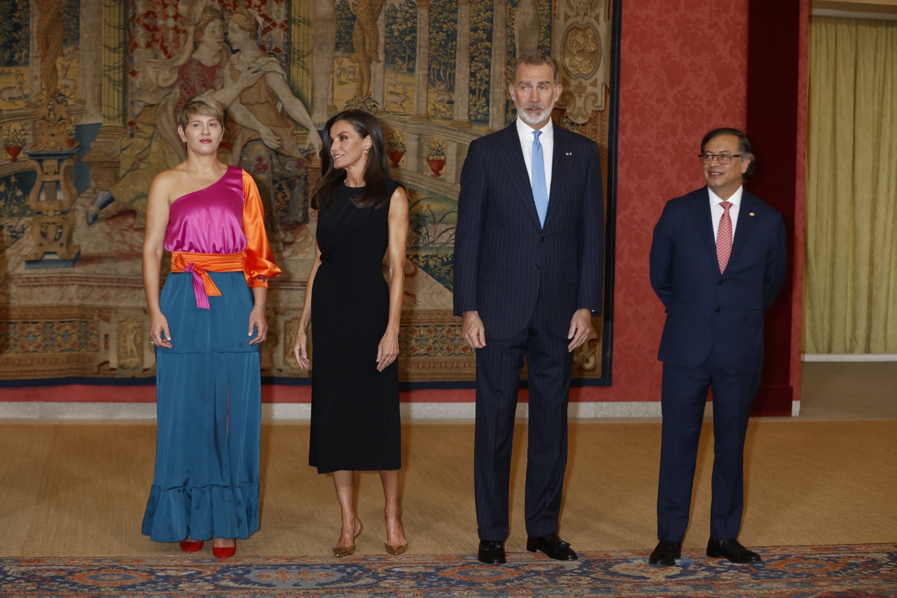 Between Queen Letizia and First Lady Veronica, a heavenly clash of style
