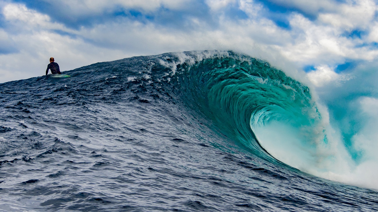 Ocean giants: the world’s most spectacular waves