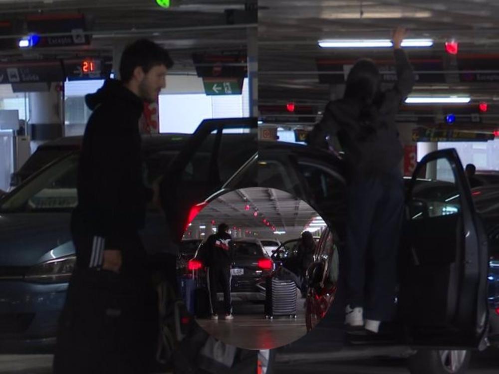 Aitana recibe a Sebastián Yatra en el aeropuerto Aitana
