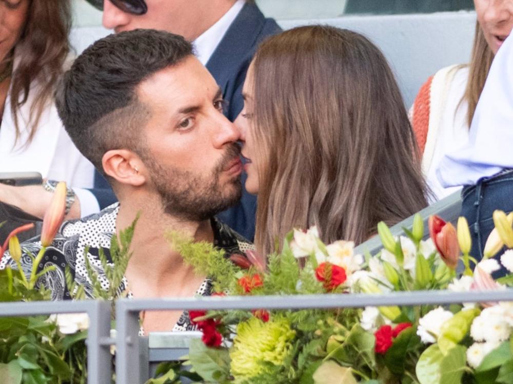 David Broncano y Silvia Alonso, más cariñosos que nunca en la final femenina del Mutua Madrid Open David