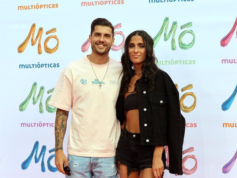 Mario González y Claudia Martínez asisten a Casa MÓ Mario