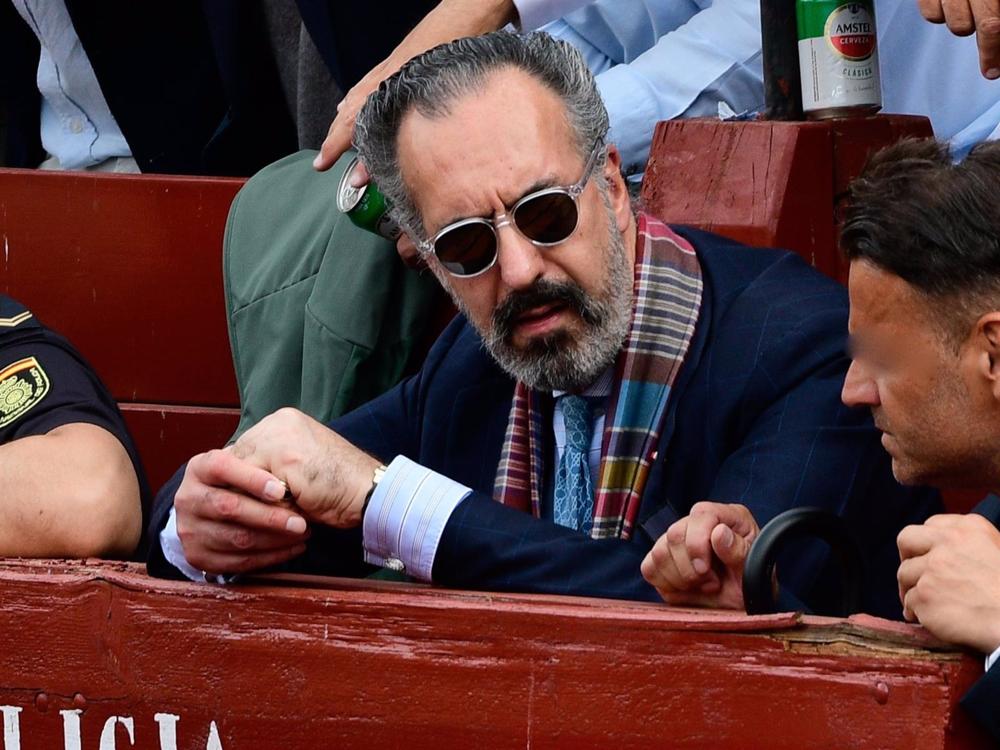 Jaime de Marichalar ha asistido a la corrida de Roca Rey en Aranjuez ante la llamativa ausencia de Victoria Federica Jaime