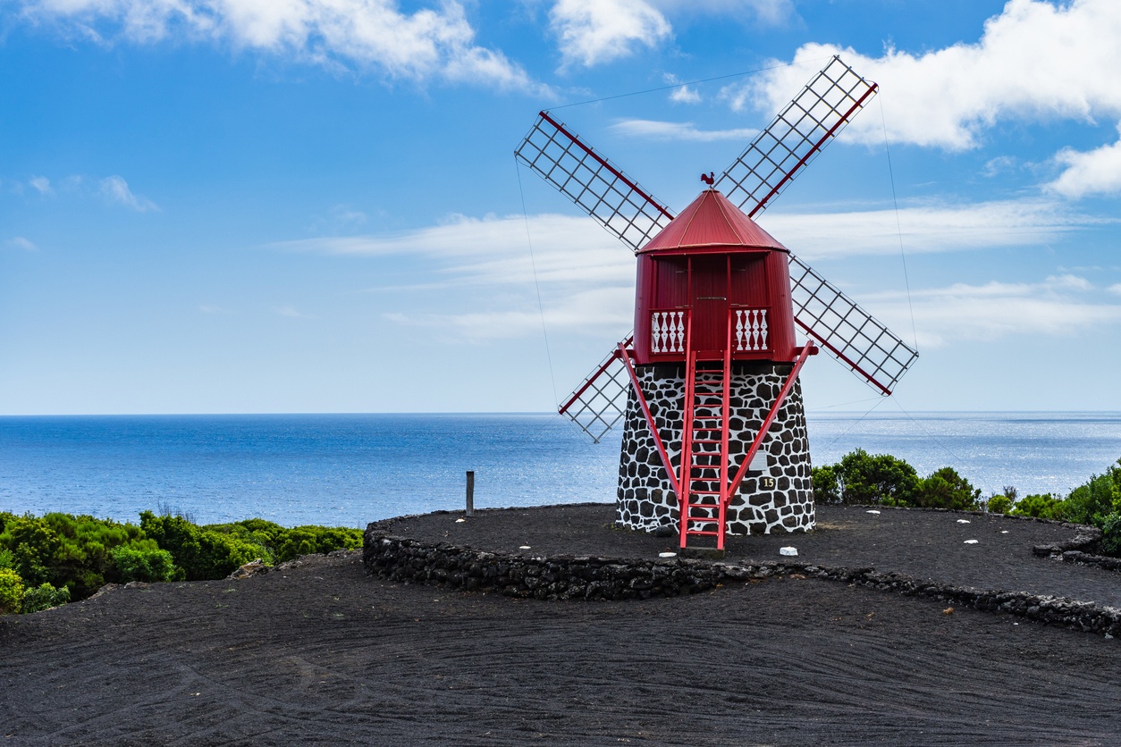 Moinhos de vento dos Açores (Portugal)