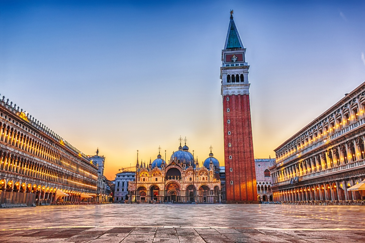 Plaza de San Marcos de Venecia (Italia)