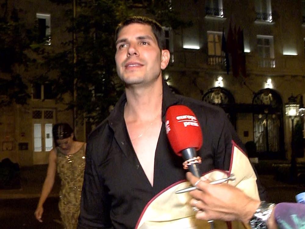 DIEGO MATAMOROS ABANDONA LA BODA DE SU PADRE DIEGO