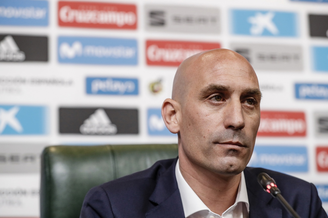Luis Rubiales dimite Luis Rubiales dimite