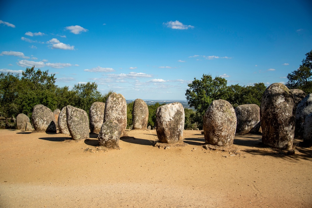 Cromlech de Almendres (Portugal) Cromlech de Almendres (Portugal)