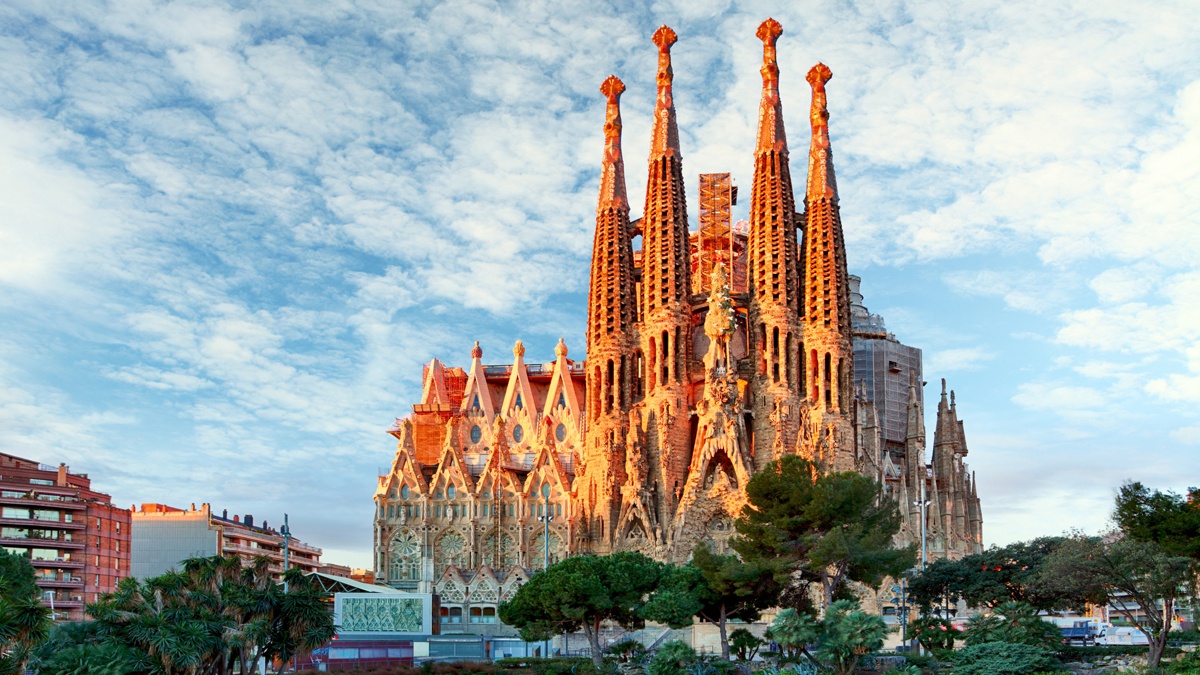La Sagrada Familia, Barcelona La Sagrada Familia, Barcelona