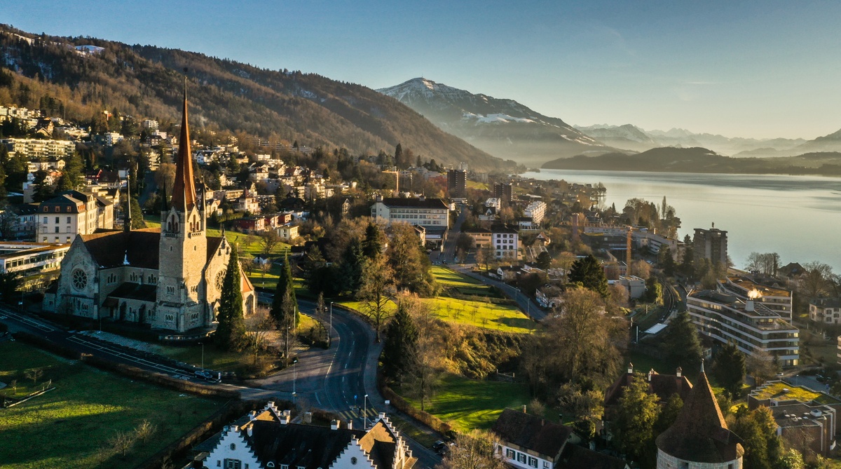 1- Tren, Suiza 1- Tren, Suiza
