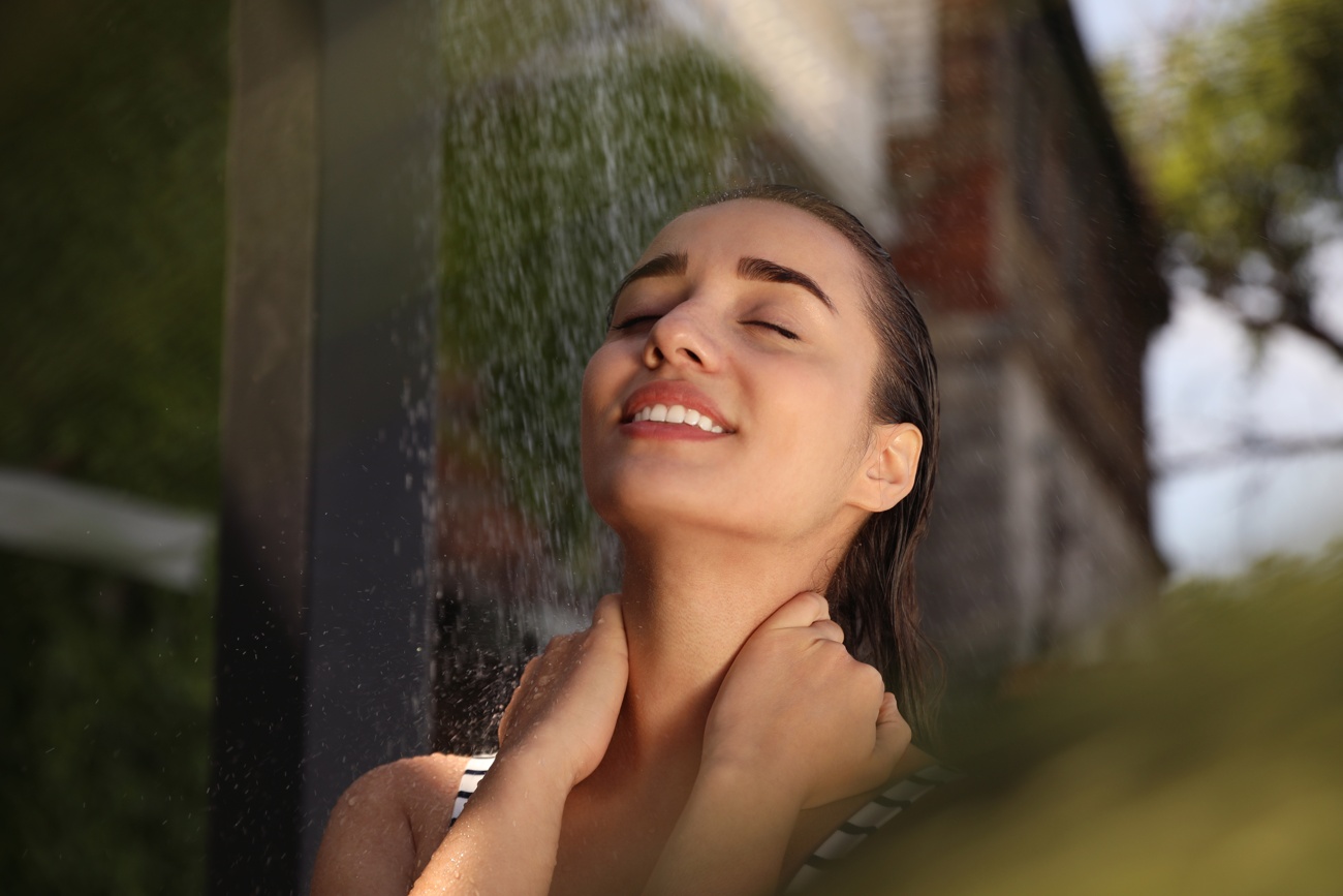 Despiértate con agua fría Despiértate con agua fría