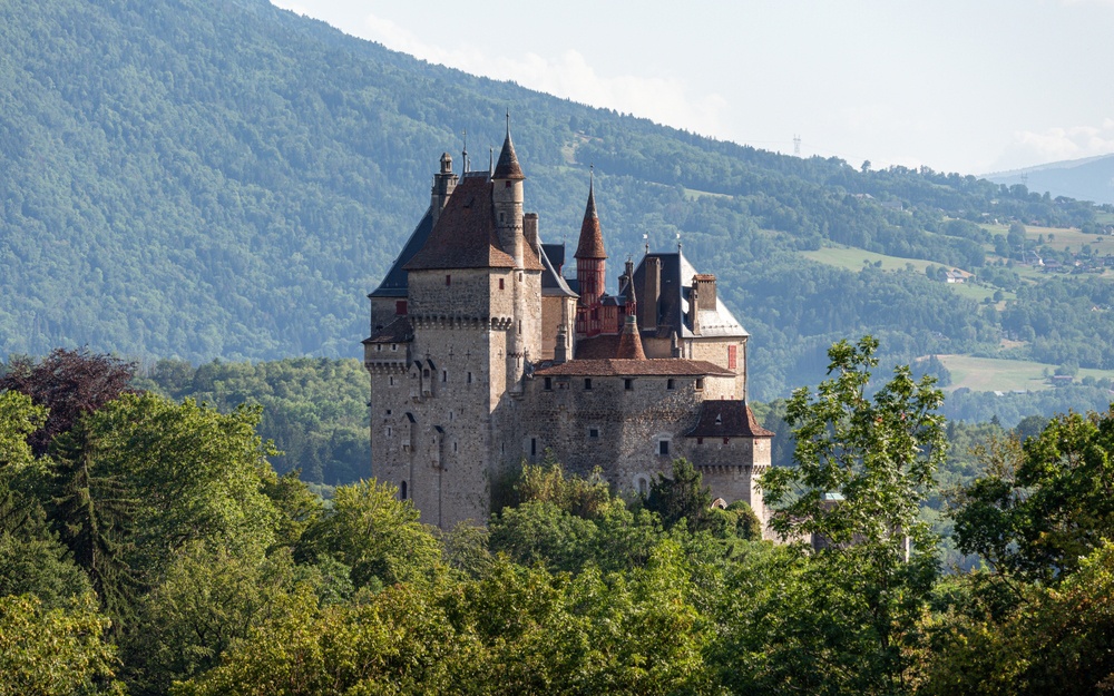 Castillo de Menthon-Saint-Bernard (Francia) Castillo de Menthon-Saint-Bernard (Francia)