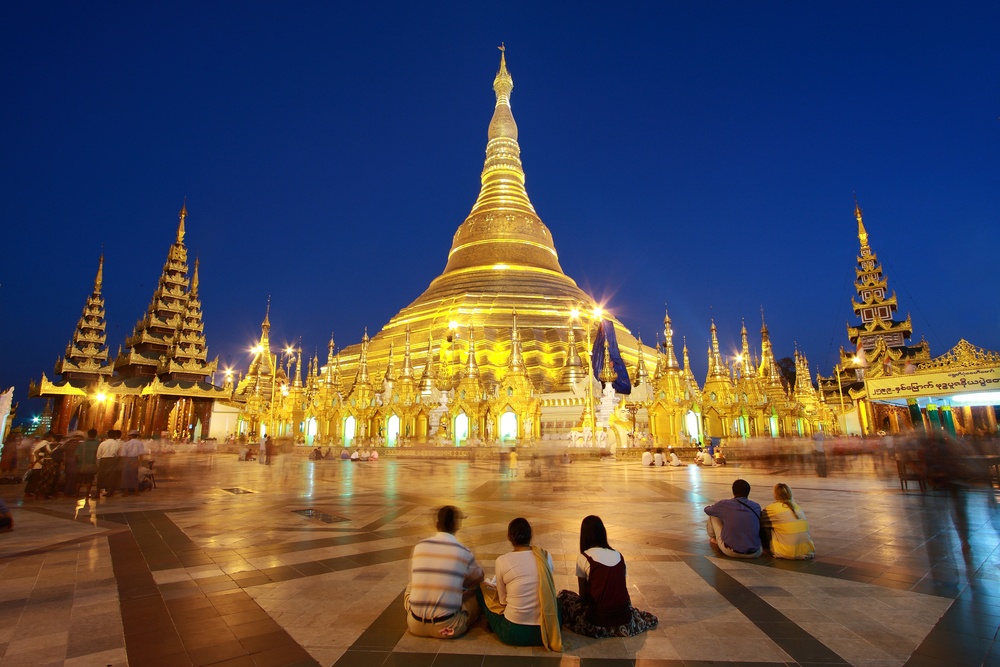 Pagoda de Shwedagon (Myanmar) Pagoda de Shwedagon (Myanmar)