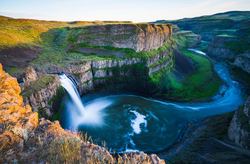 Descenso en kayak de las cataratas Palouse en Estados Unidos Descenso en kayak de las cataratas Palouse en Estados Unidos