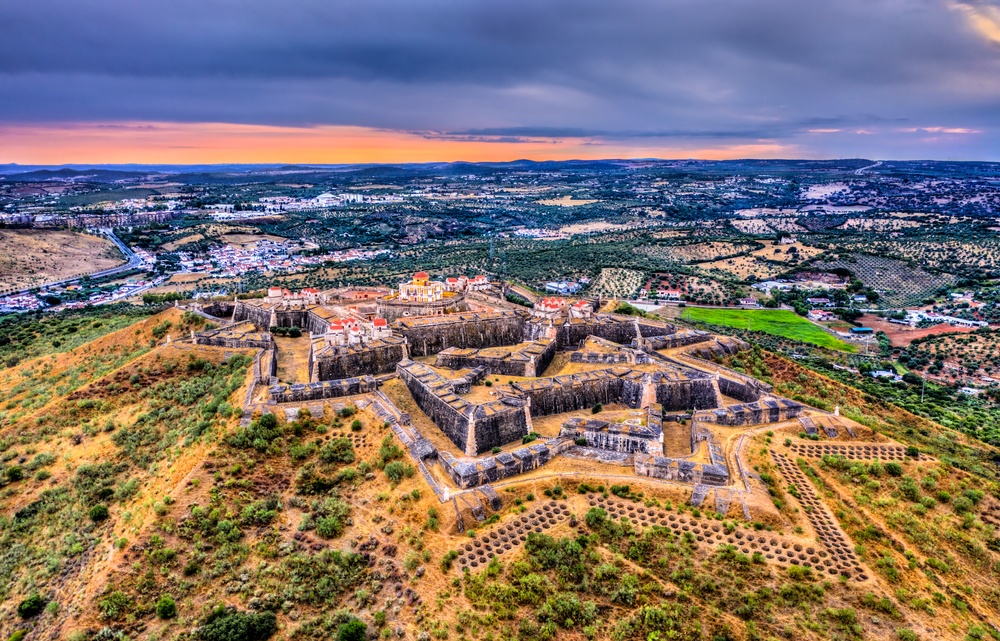 Elvas y sus fortificaciones Elvas y sus fortificaciones