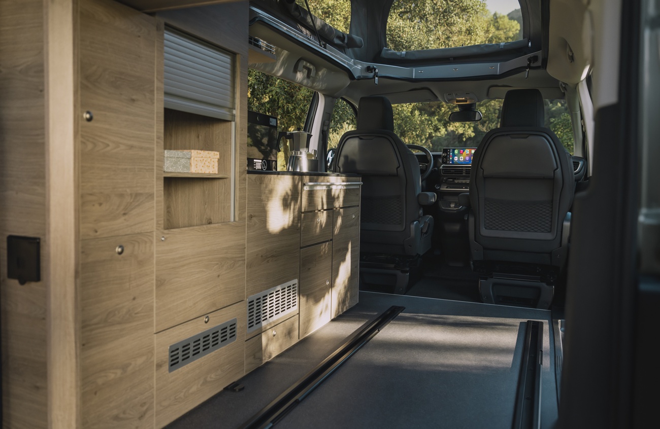 Esta Van Camper ofrece una experiencia para viajar hasta cuatro personas Esta Van Camper ofrece una experiencia para viajar hasta cuatro personas