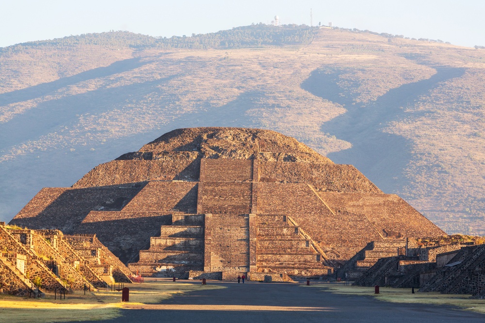 Pirámide del Sol de Teotihuacán (México) Pirámide del Sol de Teotihuacán (México)