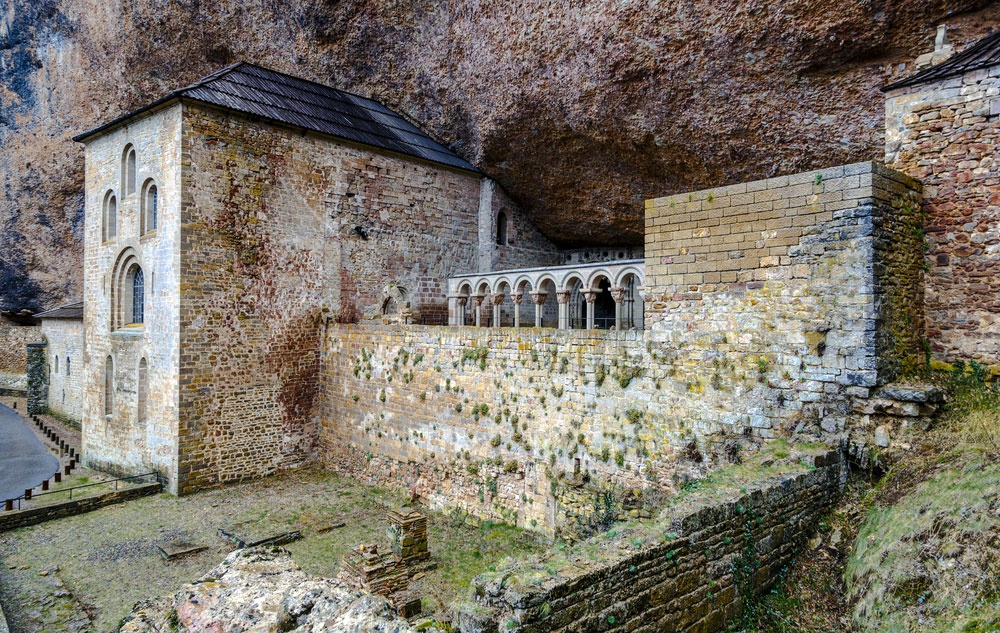 Real Monasterio de San Juan de la Peña (Huesca)