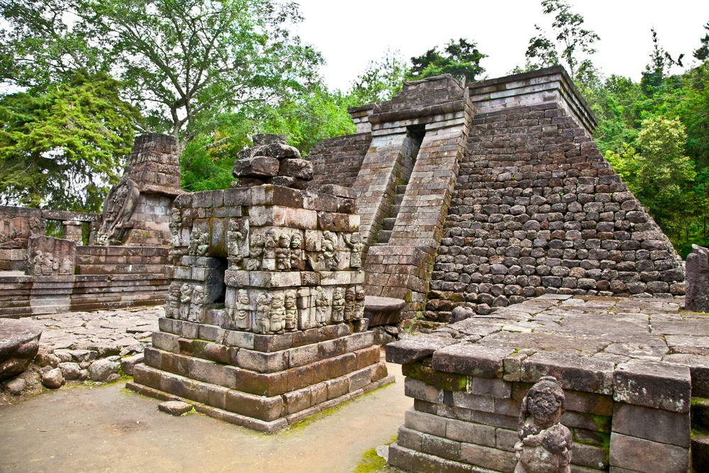 Templo de Sukuh (Java) Templo de Sukuh (Java)