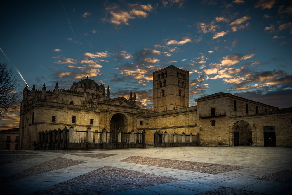 Los muchos monumentos antiguos que hay Los muchos monumentos antiguos que hay