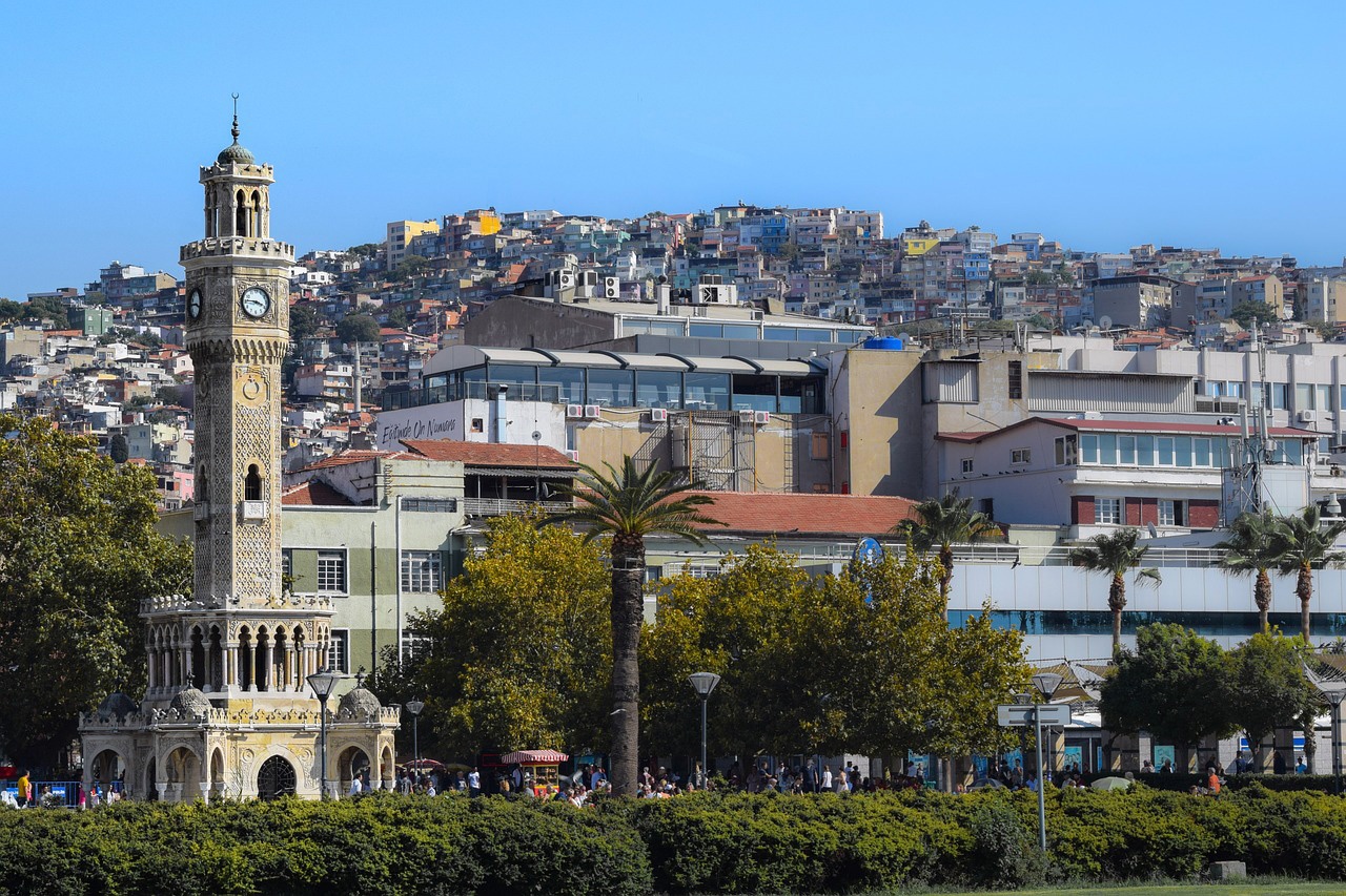 Esmirna, ciudad ideal Esmirna, ciudad ideal