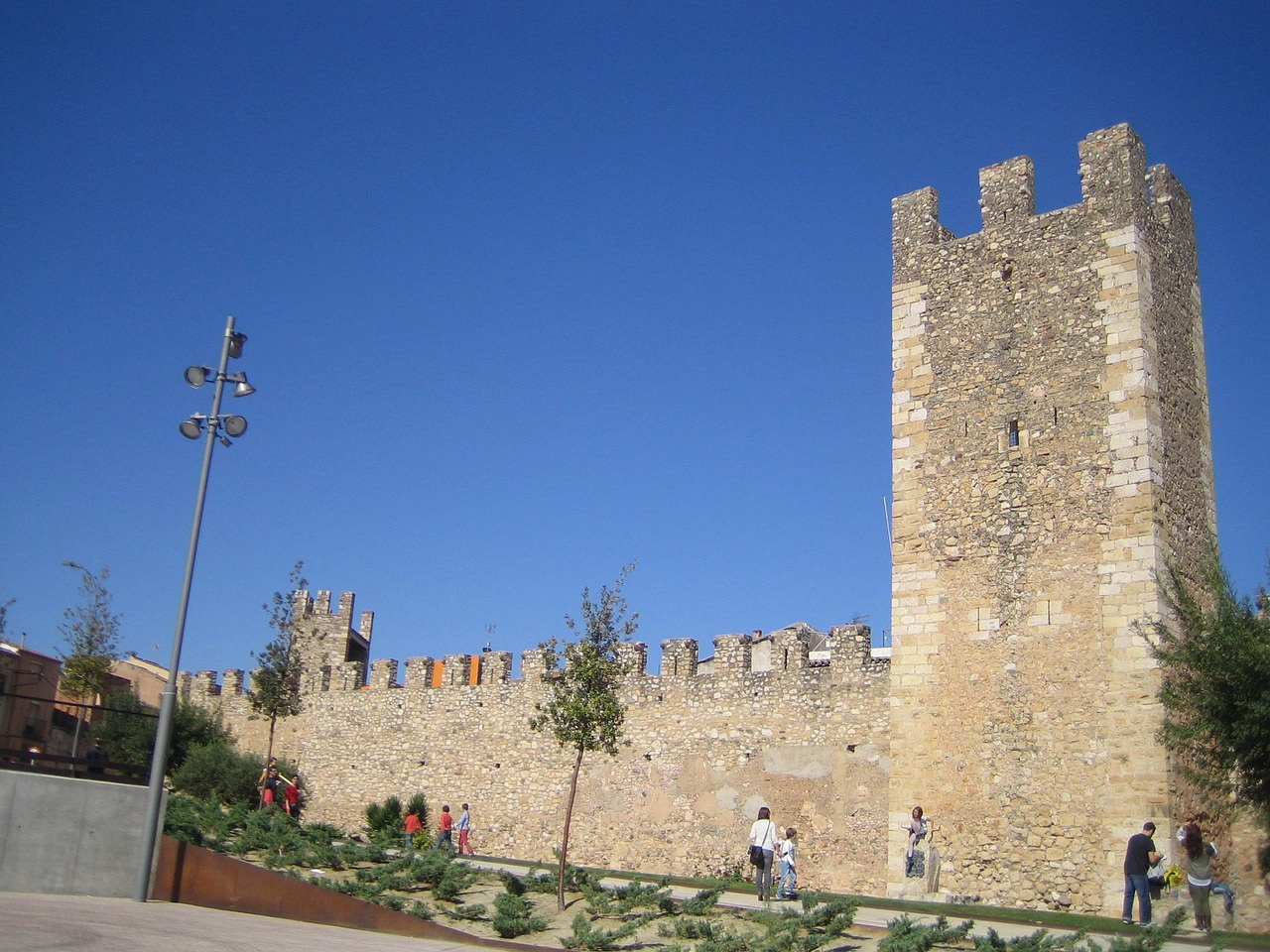 Montblanc (Tarragona) Montblanc (Tarragona)